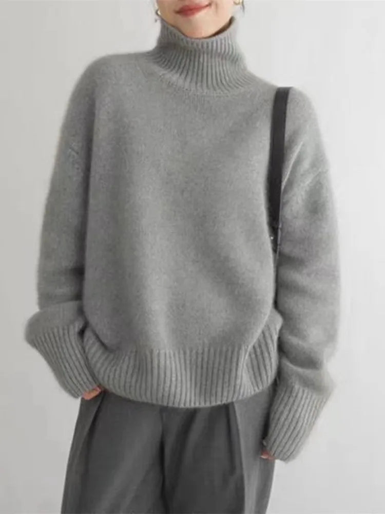 Genevieve | Elegant Soft Turtleneck Sweater