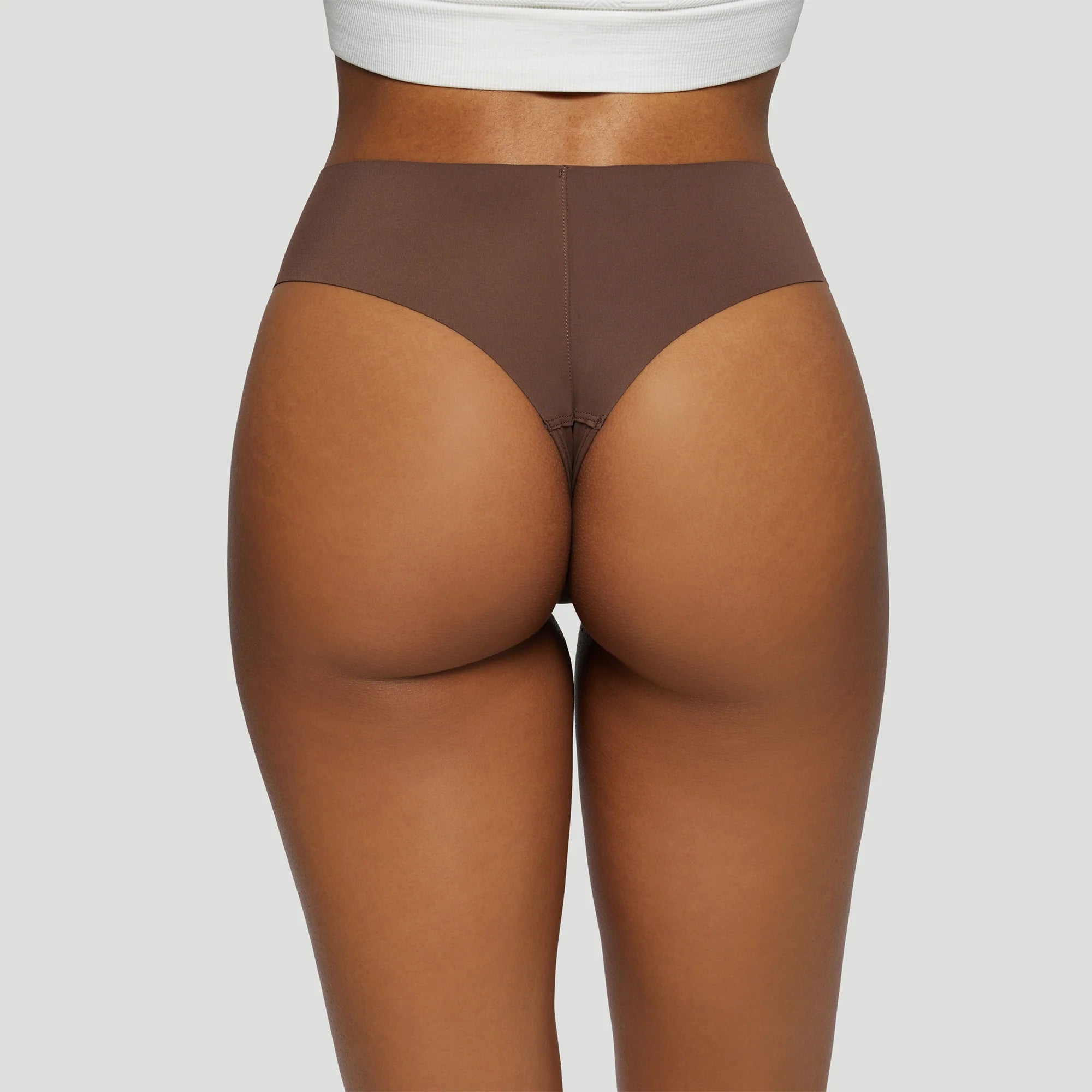 Invisible Seamless Thong Highrise