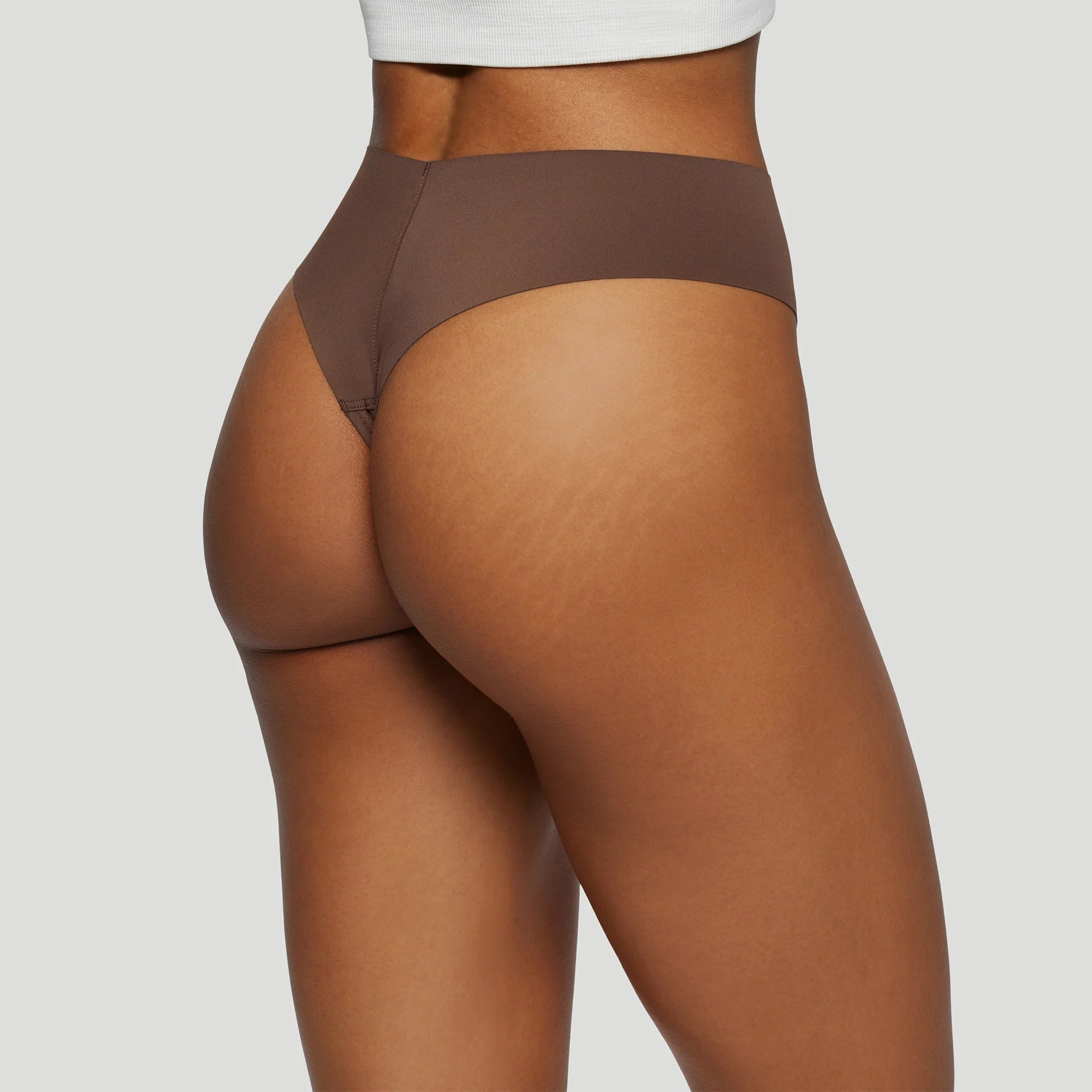 Invisible Seamless Thong Highrise