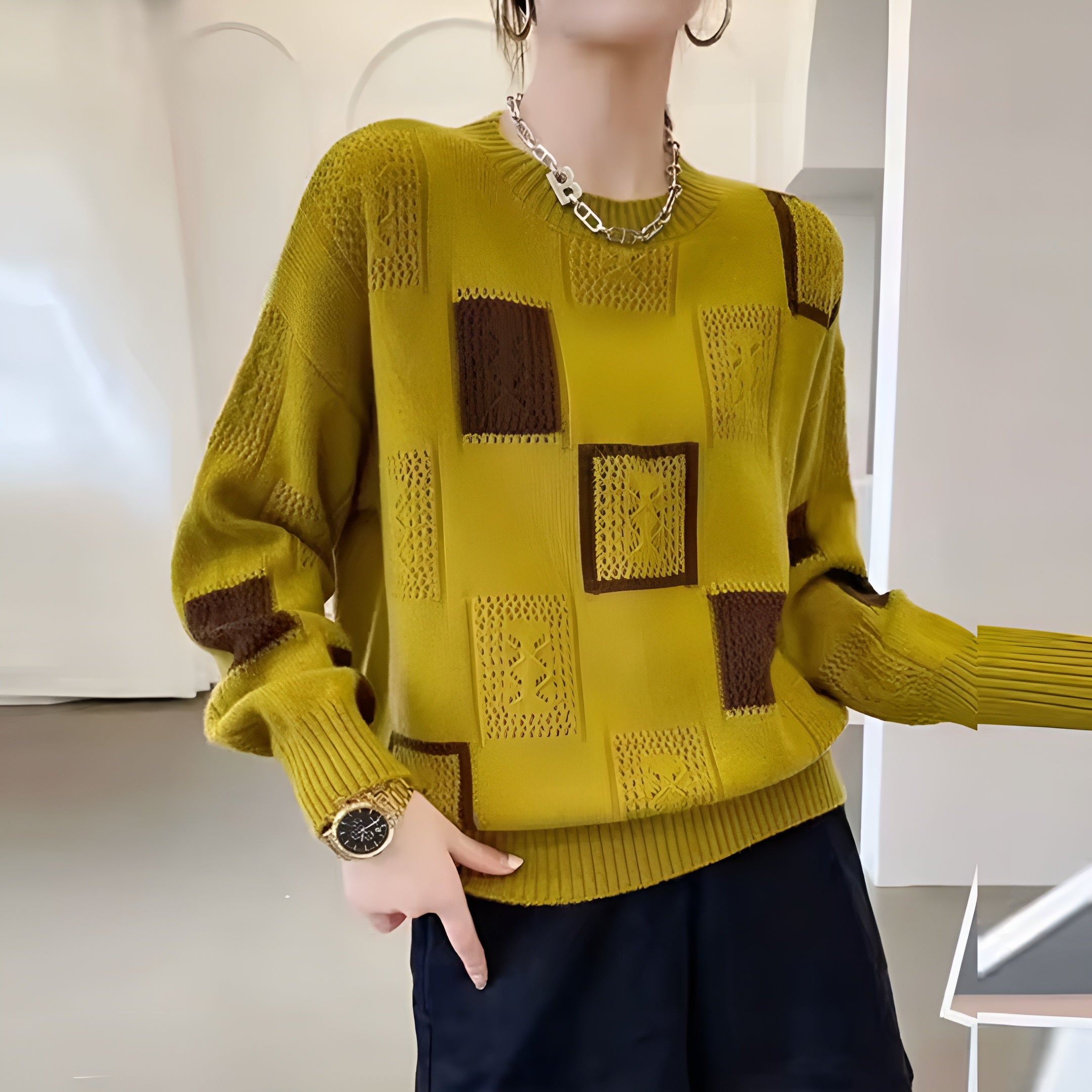 Luciana | Chic Women's Sweater