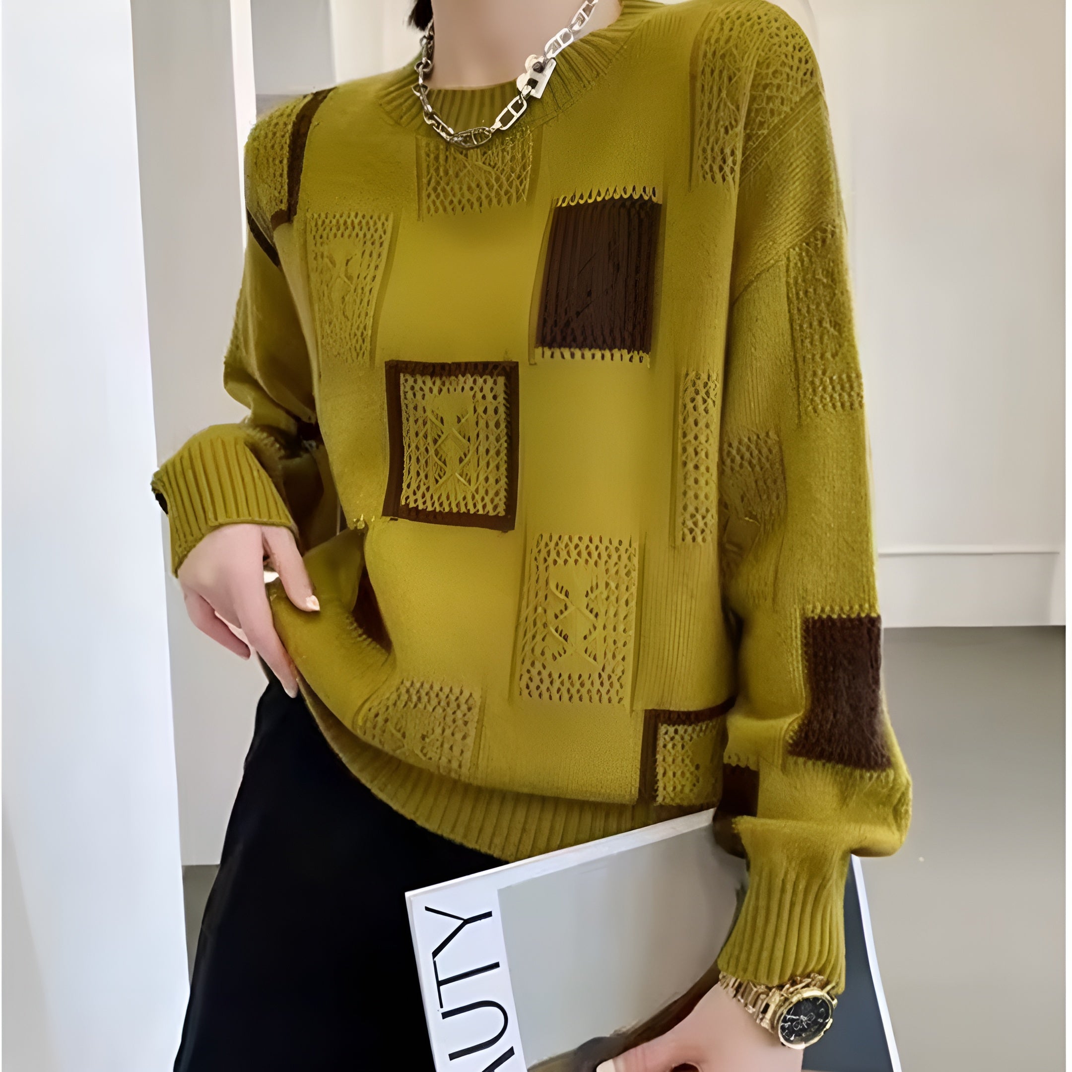 Luciana | Chic Women's Sweater
