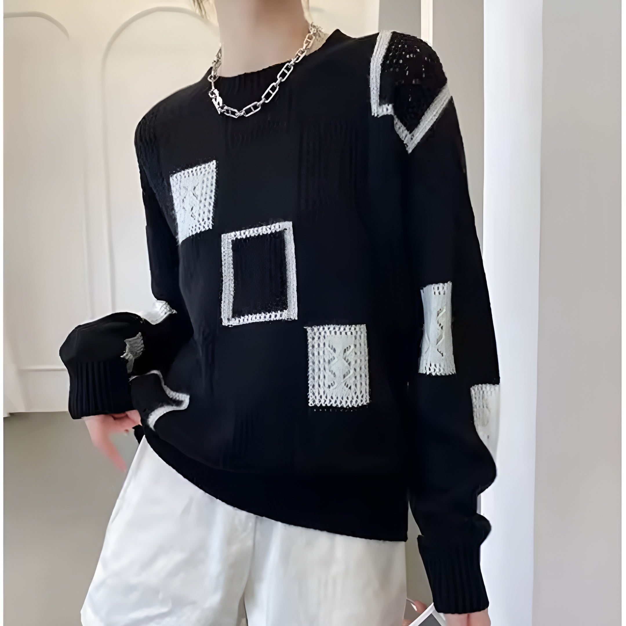 Luciana | Chic Women's Sweater