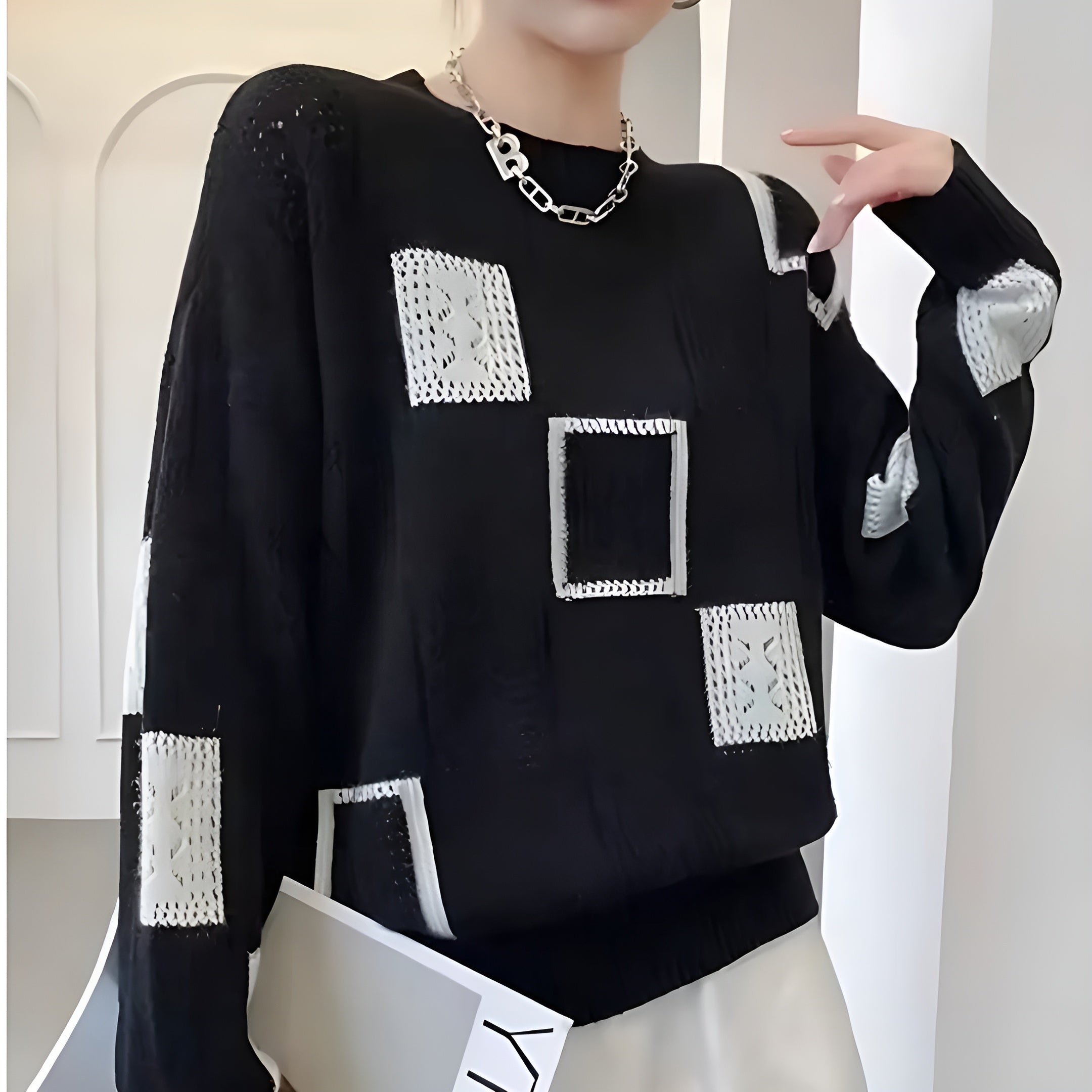 Luciana | Chic Women's Sweater