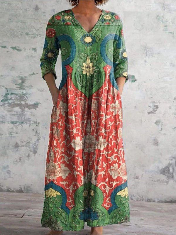 Aloura | Maxi Dress with Vintage Floral Print
